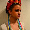 Venčić za folklor i minđušice